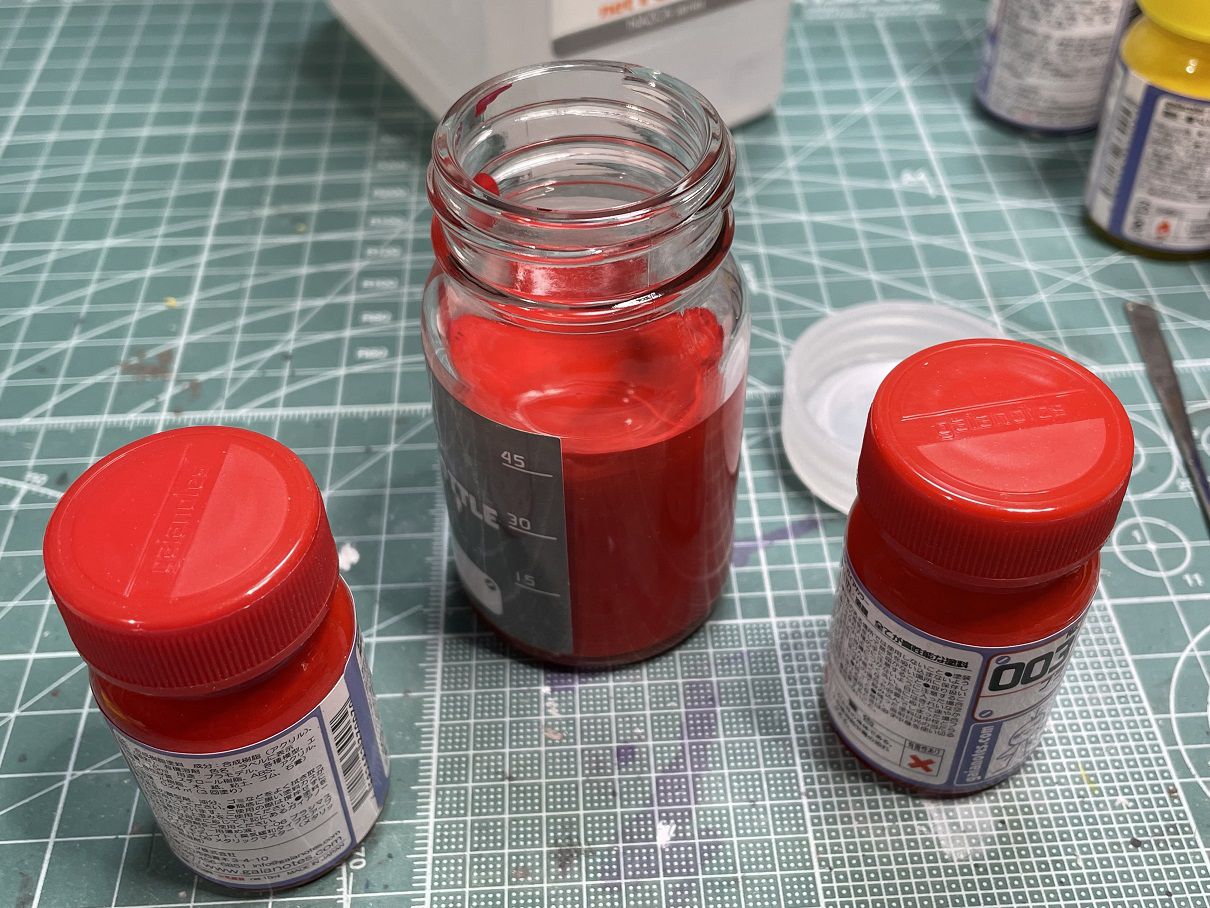 工具の話。～塗料ビン～ | @in's Hobby Room