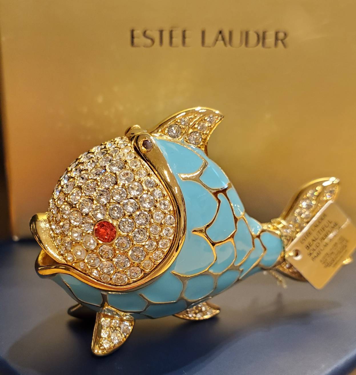 元箱付きエスティローダー プレイフルキティ 練り香水コンパクト キャット