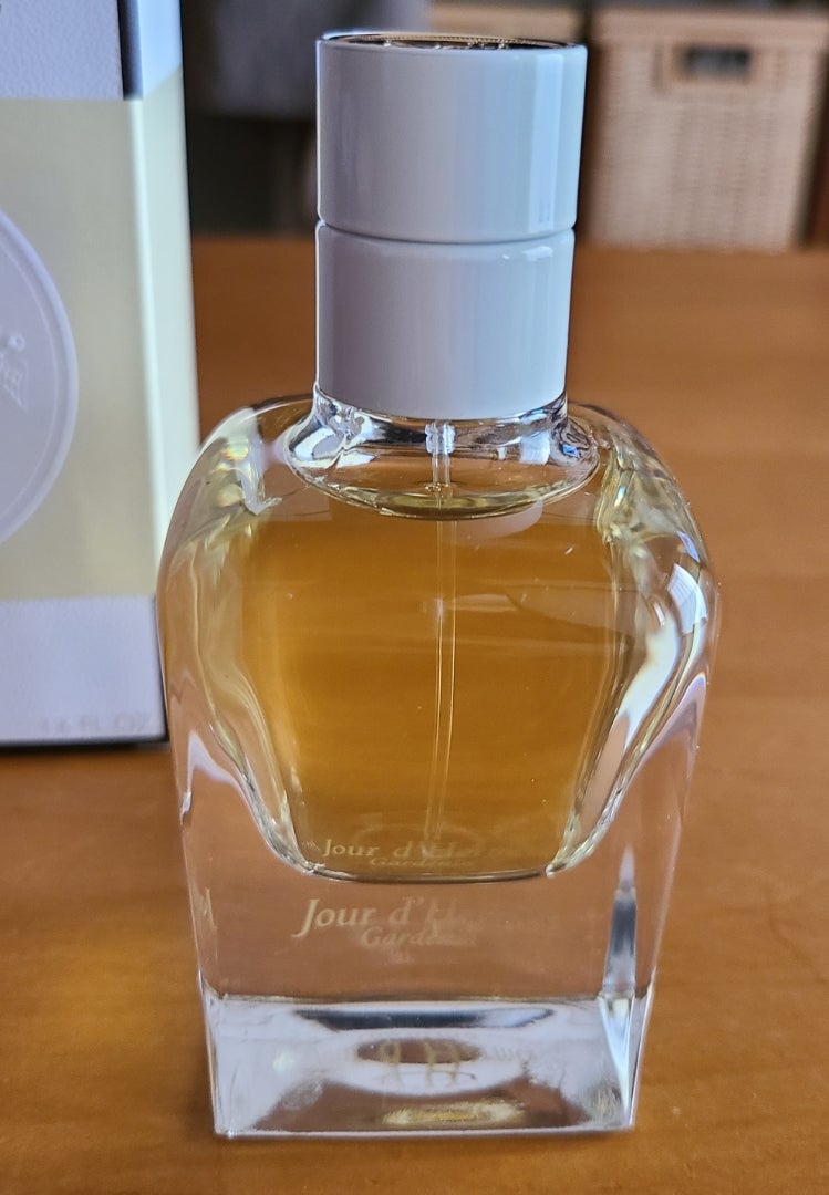 新たな香水を開けた | らぐりのウフフ箱