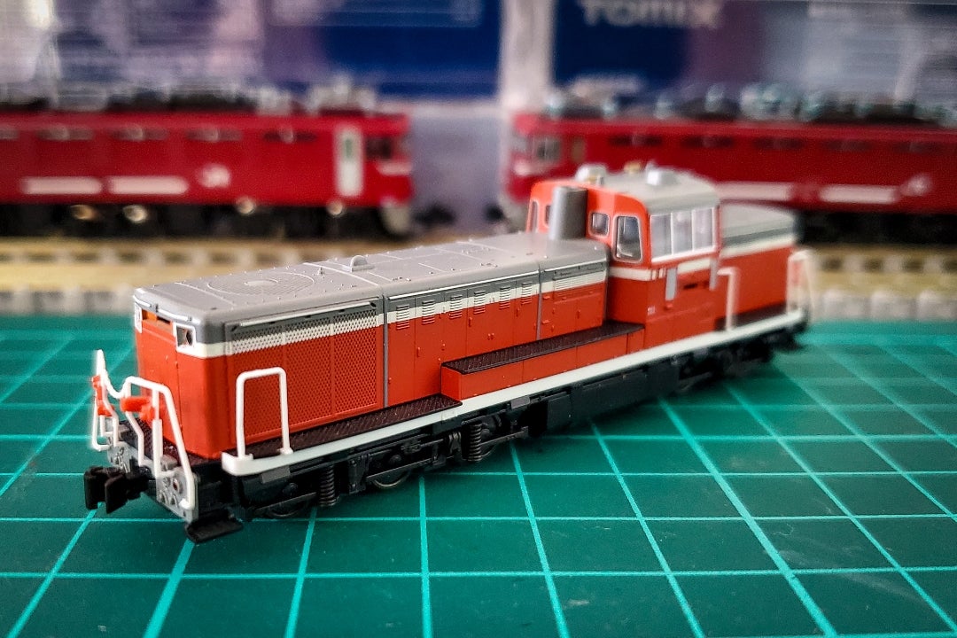 KATO 7011-2 DE10 暖地形を手に入れたものの…。 | 鉄道模型なまけ日記