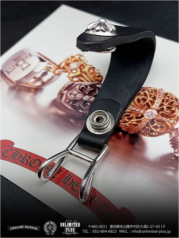 クロムハーツ 入荷アイテム！ベルトループ クロスボタン ブラック