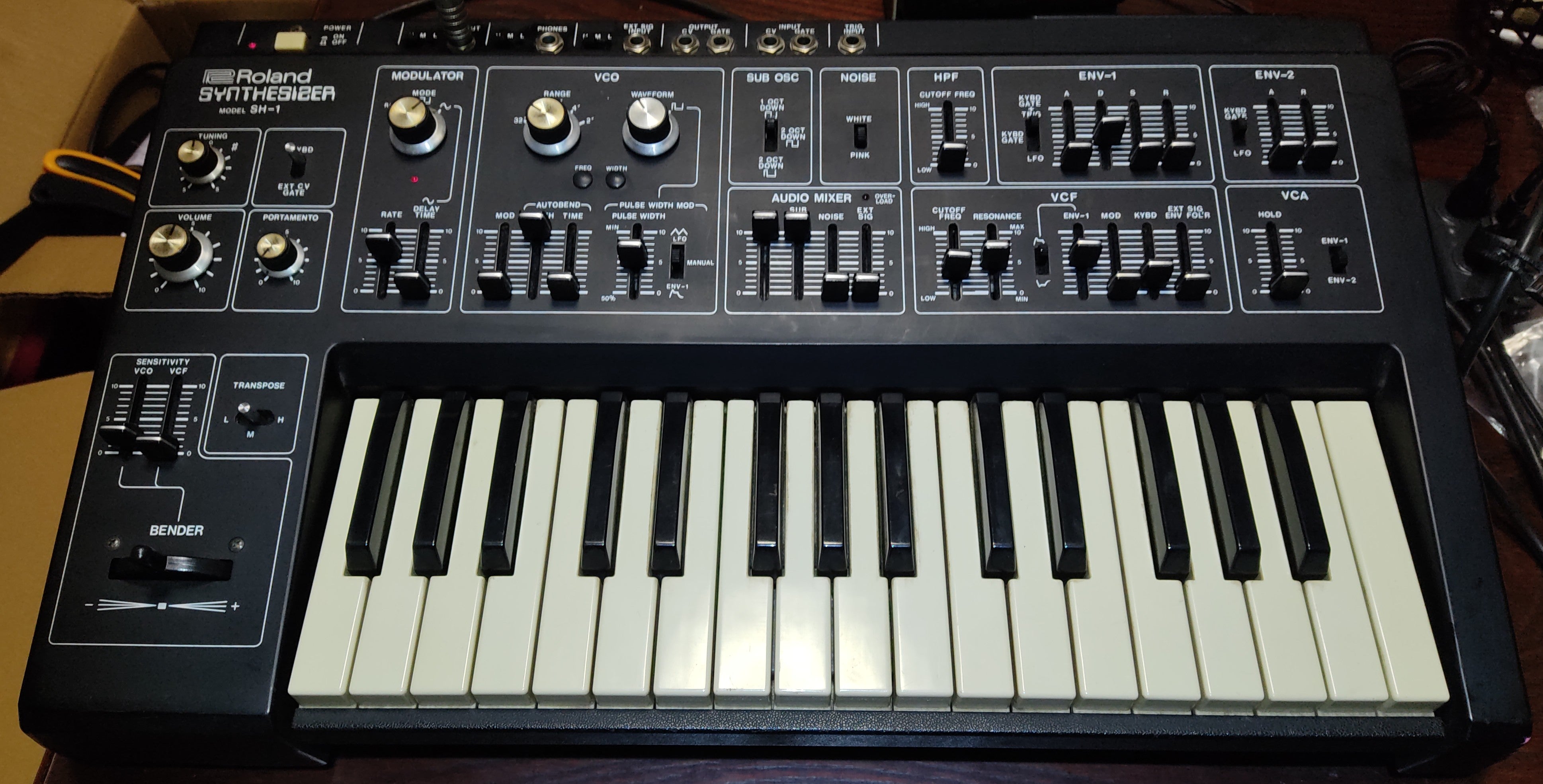 VINTAGE FIVE STATE 修理の実績㉑ ROLAND SH-1 オーバーホール