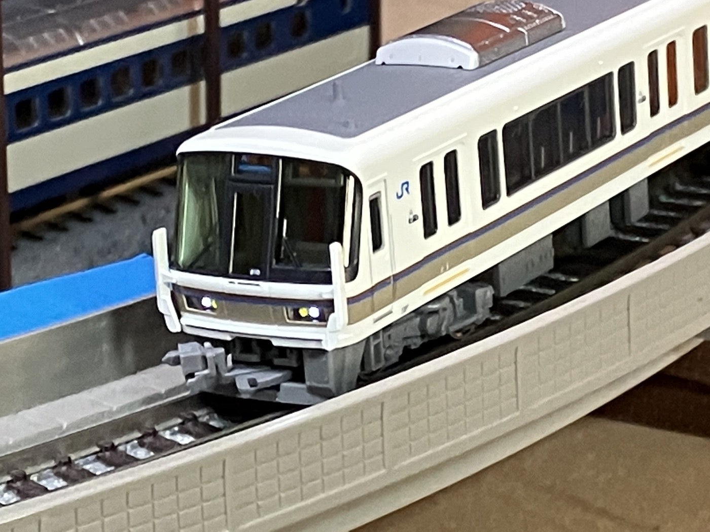 221系の日】KATO 10-1579 リニューアル車6両 JR京都線・神戸線快速電車