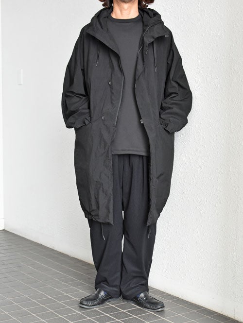 テアトラのスーベニアハンターL/Lパッカブル＆GH BASSのローファーのご