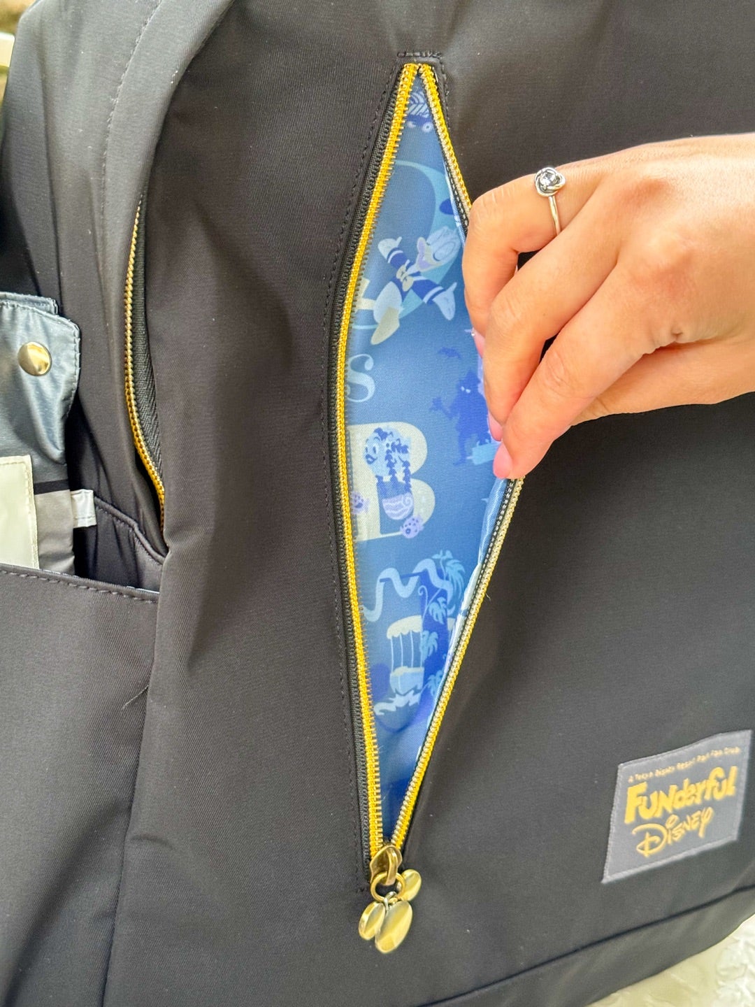 ファンダフルメンバー限定TDR新作耳付きリュック | Hatama Official Blog