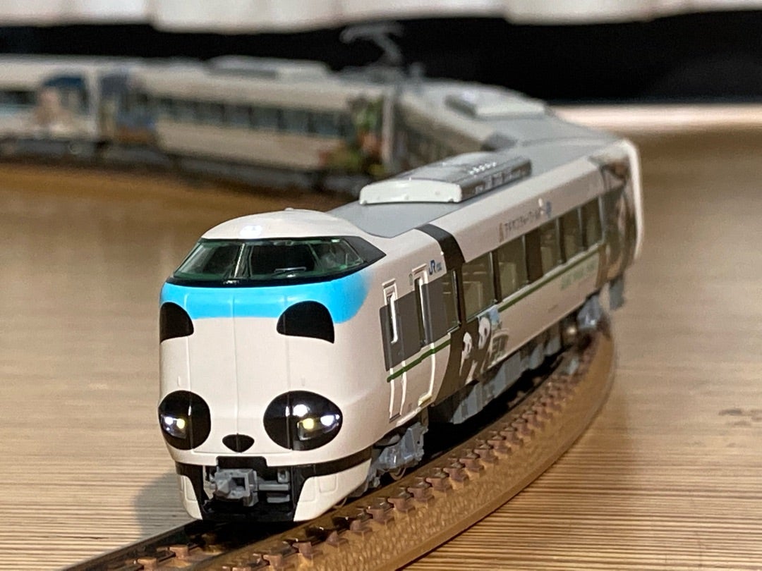 KATO 287系増結セットの動力化で試したかった、繁忙期の「くろしお