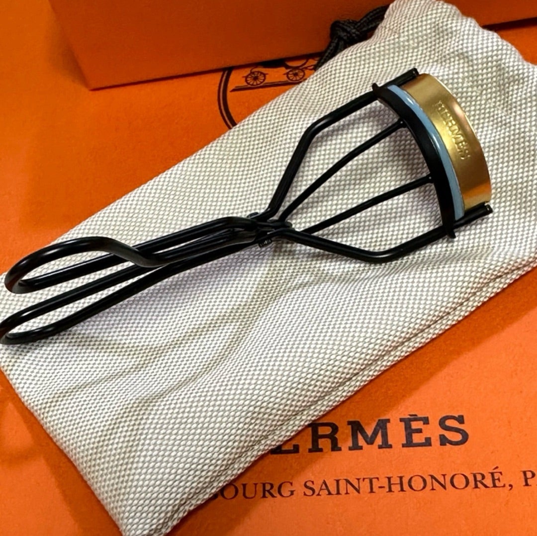 エルメス アイラッシュカーラーとアイシャドウ① | うさぎの