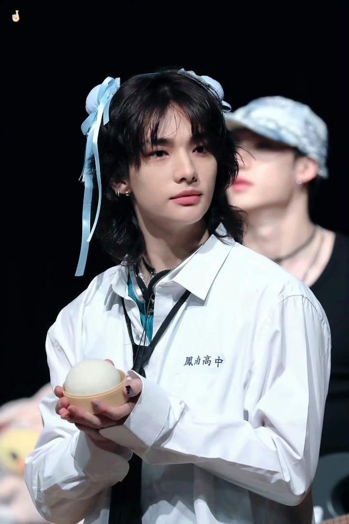 スキズ＊サノク(事前収録)❣️ヒョンジン、プッカモリ!?ピンクの衣装に