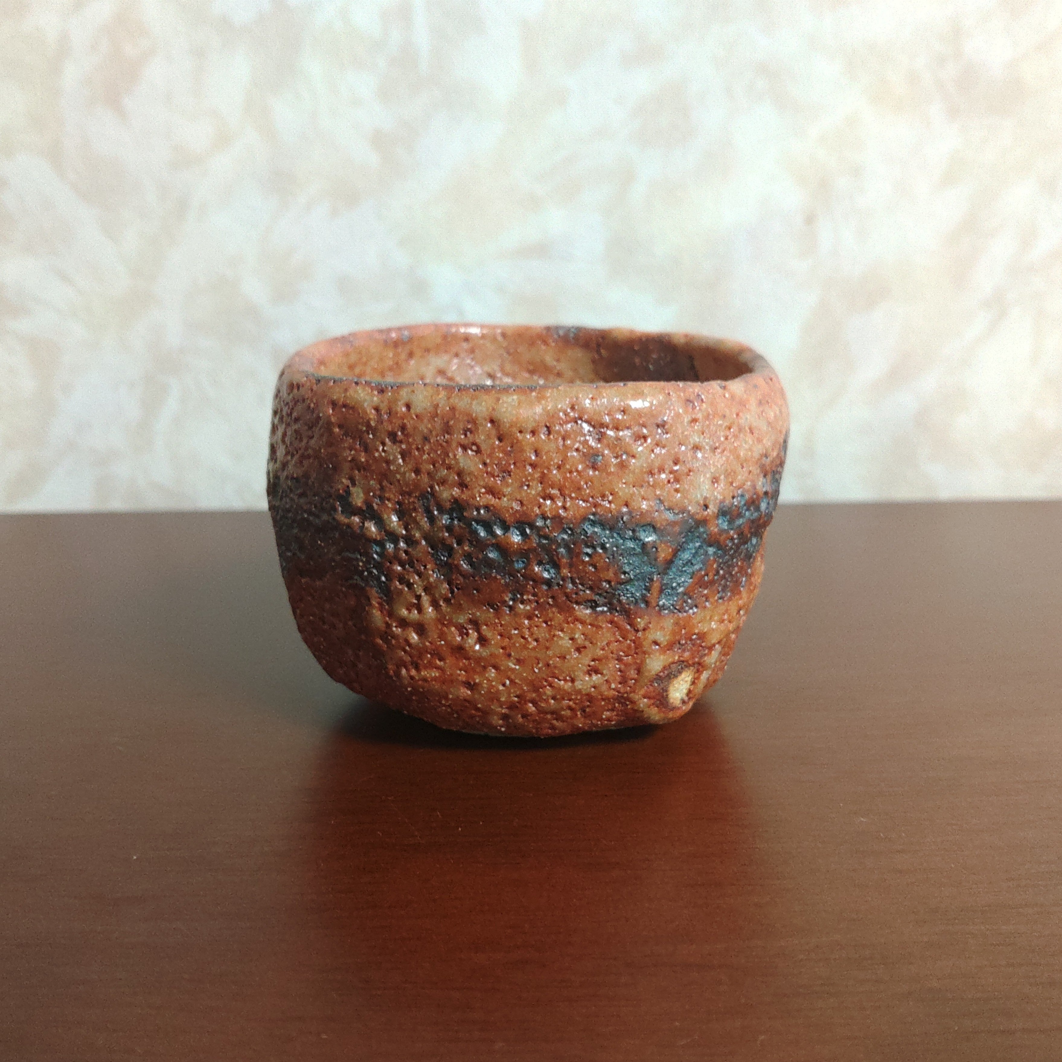 鈴木五郎の赤志野ぐい吞 陶芸家 人間国宝 志野焼 すずきごろう | せと