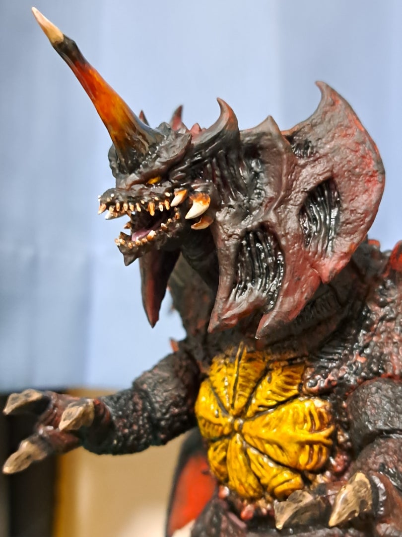 6体目、デストロイア完全体 改造リペイント | ライトニングの