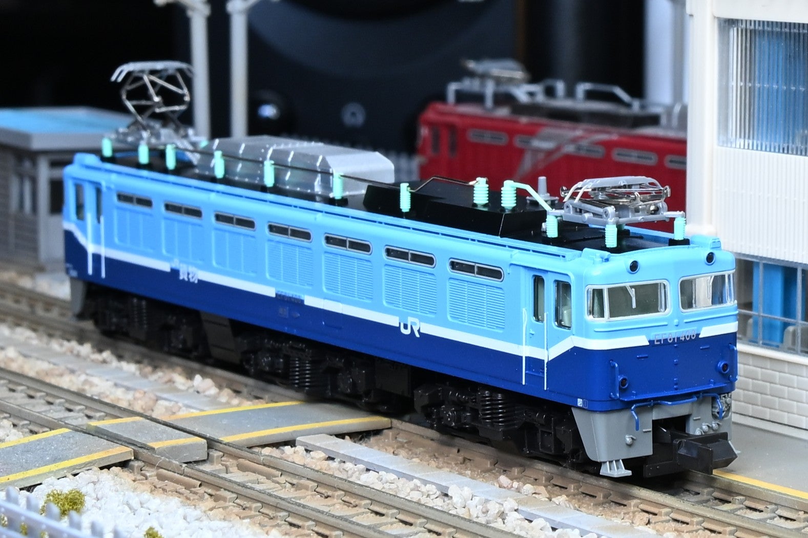 EF81 408 | チューの広く浅く趣味の時間