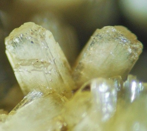 束沸石(Stilbite) 大阪府豊能郡能勢町宿野 | 天然鉱石専門店 ミネラル