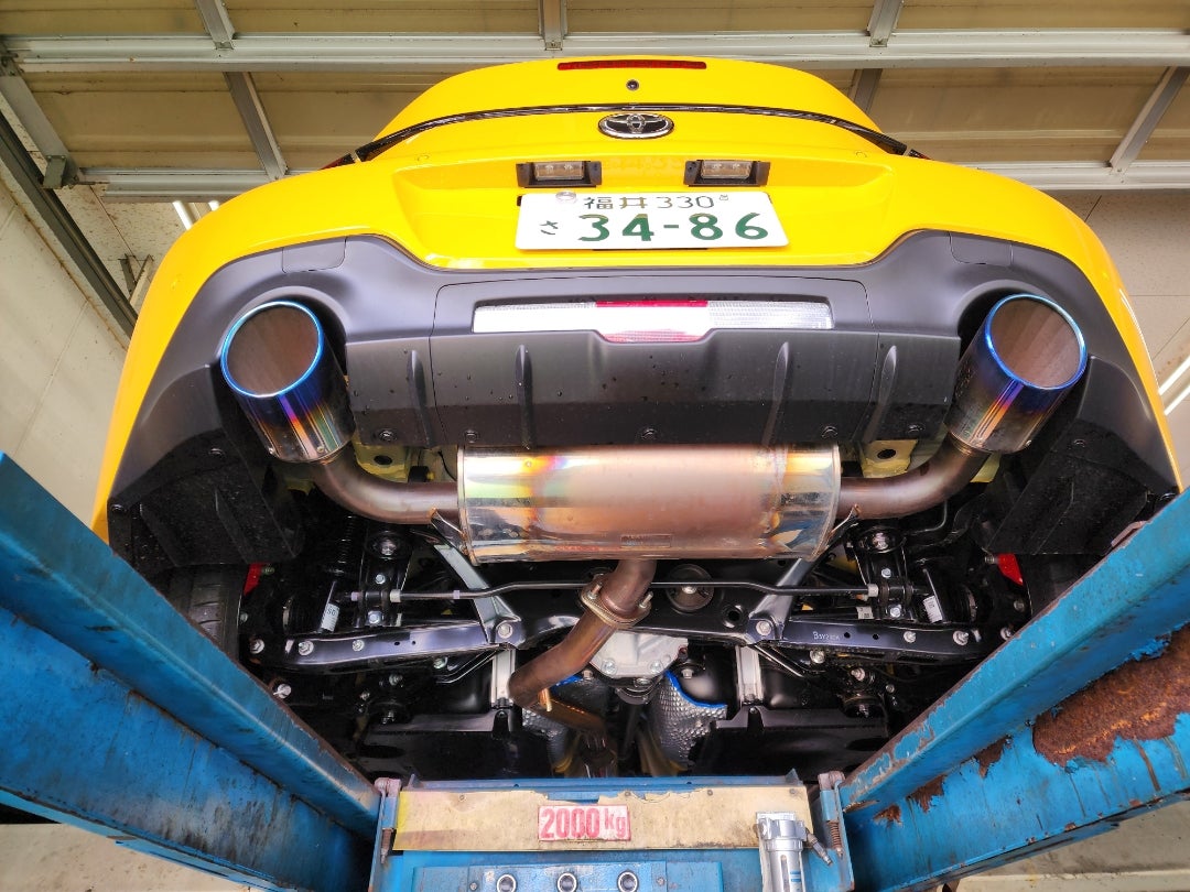 ZN8-E型にAPEXiフルエキゾーストシステム装着してコンピューター