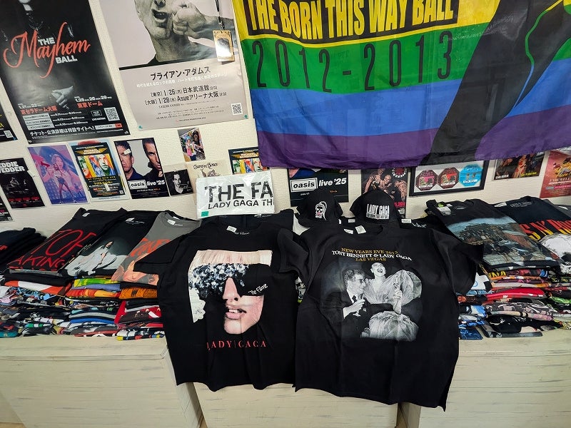 LADY GAGA 東京ドームツアー2日目の様子と在庫ありGAGA（減ってます