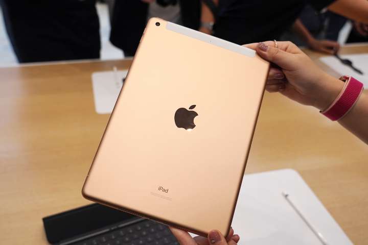 新iPadは3万円台！Apple PencilとSmart Keyboardを合わせても7万円台