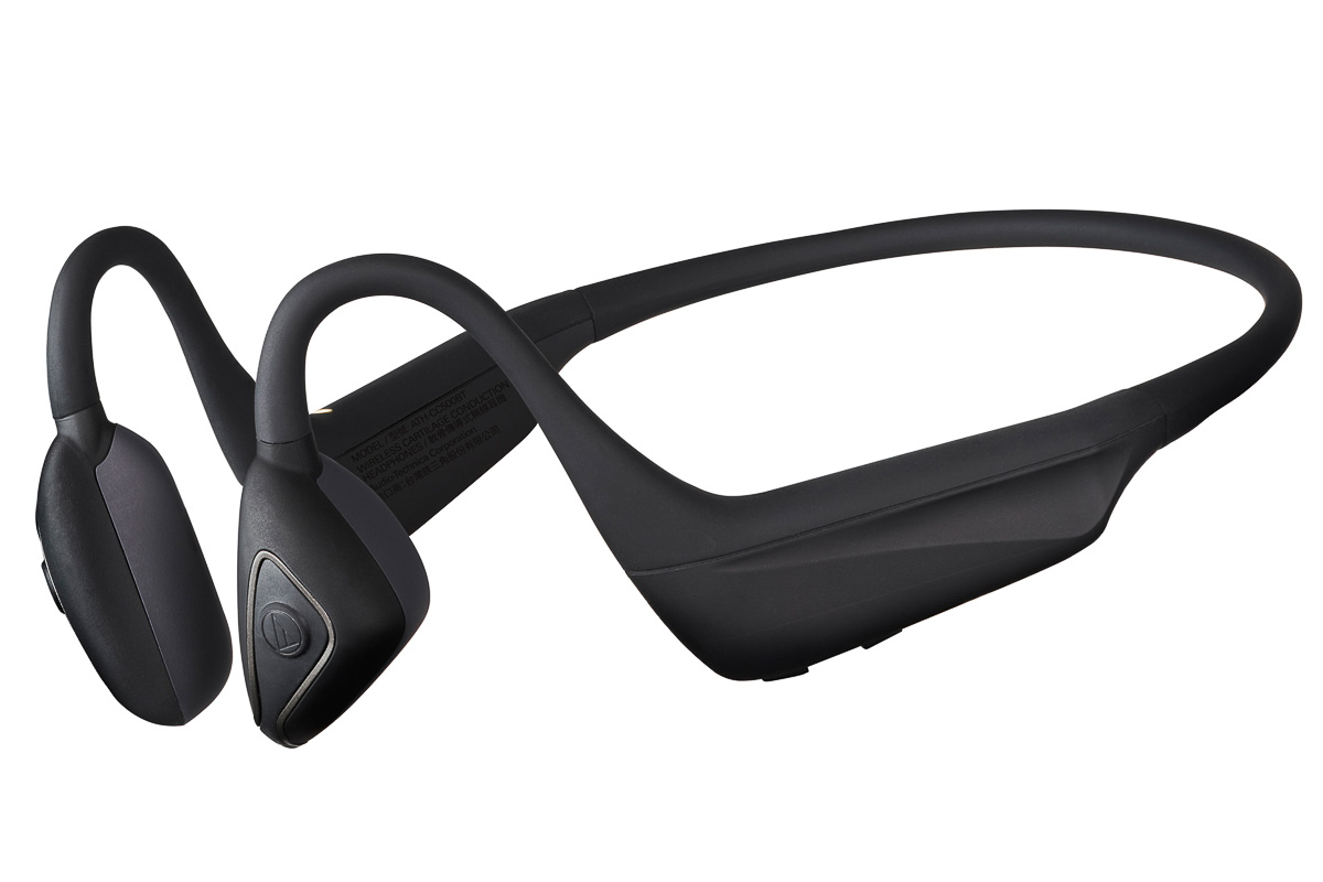 世界初！オーディオテクニカ「軟骨伝導ワイヤレスイヤホン」は