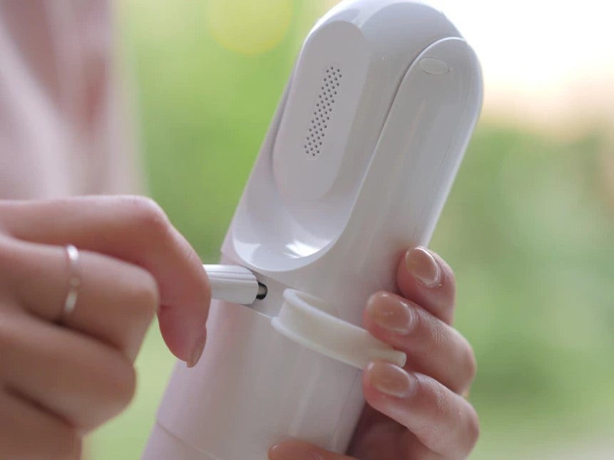 1秒設置！配線のいらない Ai 搭載セキュリティカメラ【Sticker-Eye