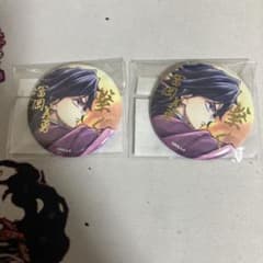 鬼滅の刃 繋ぐ くじ E賞 箔押し 缶バッジ 冨岡義勇 - メルカリ