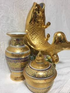 リキ(要プロフ確認)様専用 ベンジャロン焼き タイ製 鯉の置物 花瓶 蓋