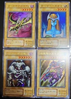 二期四枚まとめ売り 傷有り バラ売り不可 遊戯王 - メルカリ