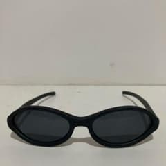 ◾️ヴィンテージプラダ90's00'sサングラスオーバルSPR03A-1A1 - メルカリ