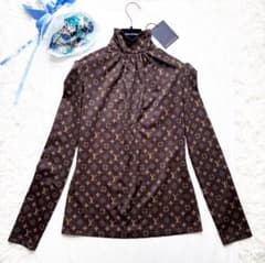 ルイヴィトン タグ付き新品未使用 モノグラム総柄ブラウス バック