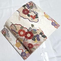 A◇着物くつろぎ 雲に辻が花 金糸 白 梅 花菱 六通 正絹 フォーマルな