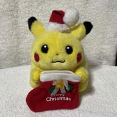 希少】初期ピカチュウ ぬいぐるみ サンタ クリスマス - メルカリ