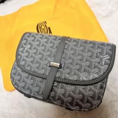 ゴヤール ベルヴェデーレ ショルダーバッグ グレー ノベルティ - メルカリ