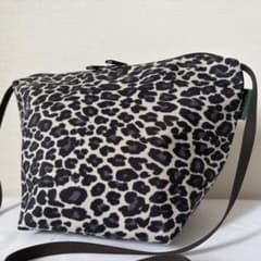 美品】エルベシャプリエ 舟型 ビッグポシェット2885F グリーンレーベル