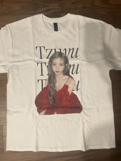 twice ツウィ サノク Tシャツ - メルカリ