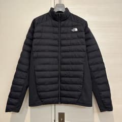 THE NORTH FACE レッドランジャケット NY82579R 公式限定 - メルカリ