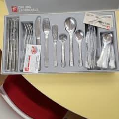 ZWILLING J.A. HENCKELS カトラリーセット 16点 - メルカリ
