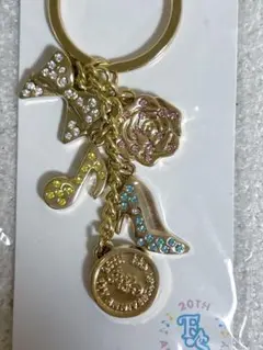 2026年最新】フローレス聖子の人気アイテム - メルカリ