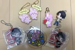 2026年最新】btsグッズ まとめ売りの人気アイテム - メルカリ