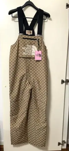 2026年最新】GUCCIロンパースの人気アイテム - メルカリ