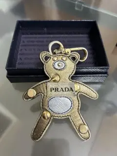 2026年最新】プラダキーリングの人気アイテム - メルカリ