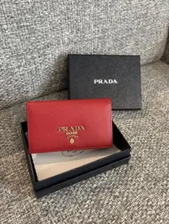 2026年最新】PRADA カラー：レッド系 名刺入れの人気アイテム - メルカリ