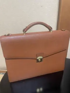 2026年最新】Le Tanneur 素材：本革 ビジネスバッグの人気アイテム