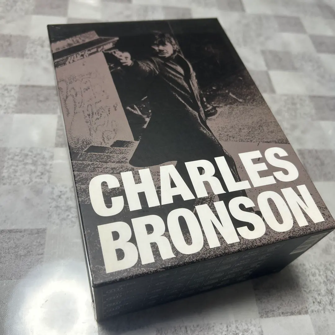 2026年最新】チャールズ ブロンソン dvd boxの人気アイテム - メルカリ