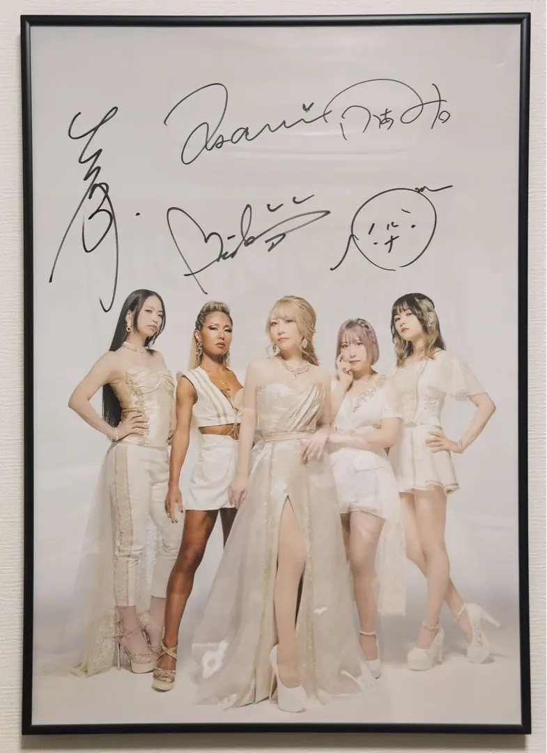 2026年最新】lovebites ポスターの人気アイテム - メルカリ