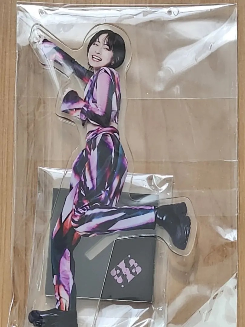 2026年最新】MIKINA アクスタの人気アイテム - メルカリ