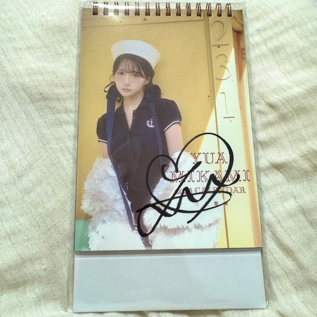 2026年最新】三上悠亜 直筆サインの人気アイテム - メルカリ