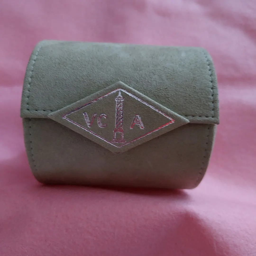 2026年最新】ヴァンクリーフ 時計ケースの人気アイテム - メルカリ