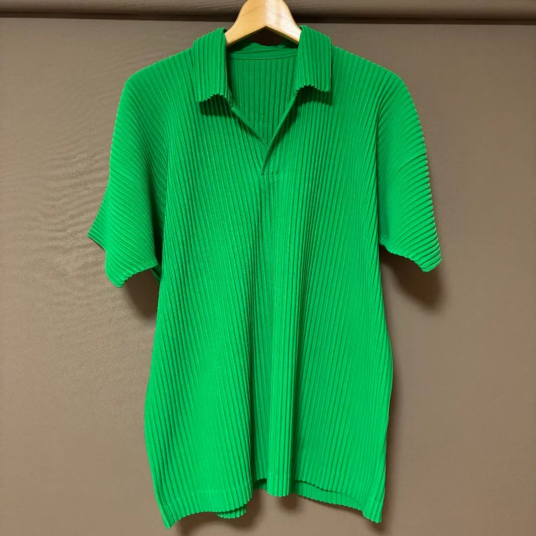 2026年最新】ISSEY MIYAKE ポロシャツの人気アイテム - メルカリ