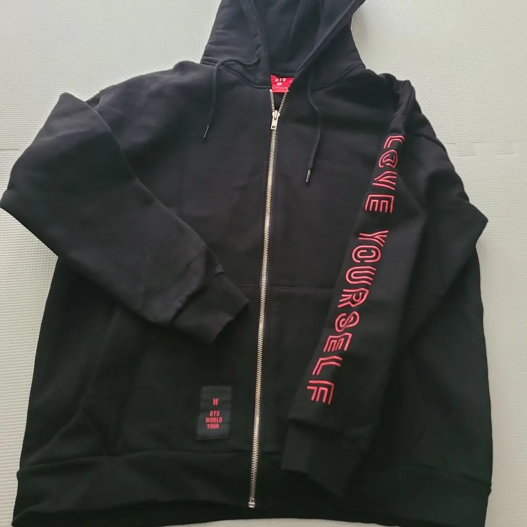 2026年最新】bts love yourself パーカーの人気アイテム - メルカリ
