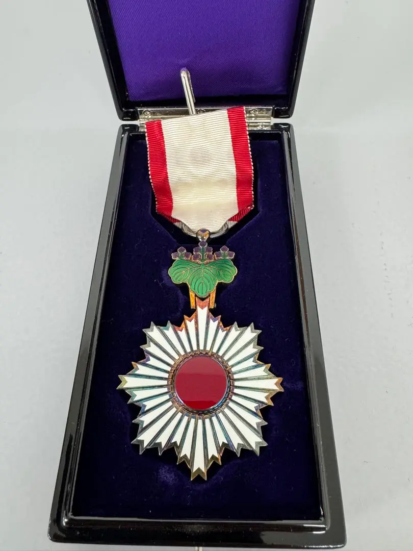 2026年最新】勲五等双光旭日章の人気アイテム - メルカリ