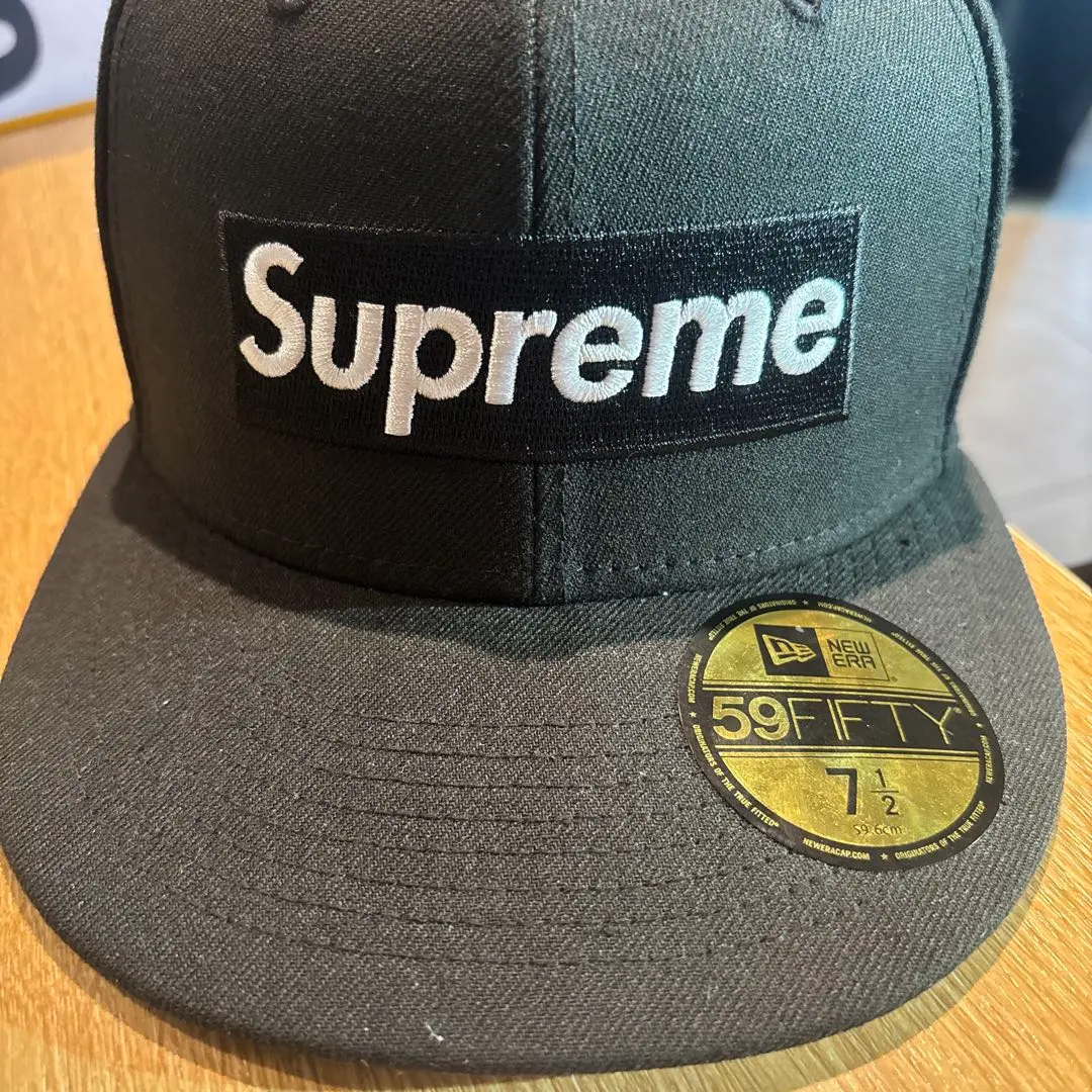 2026年最新】Supreme Money Box Logo New Eraの人気アイテム - メルカリ