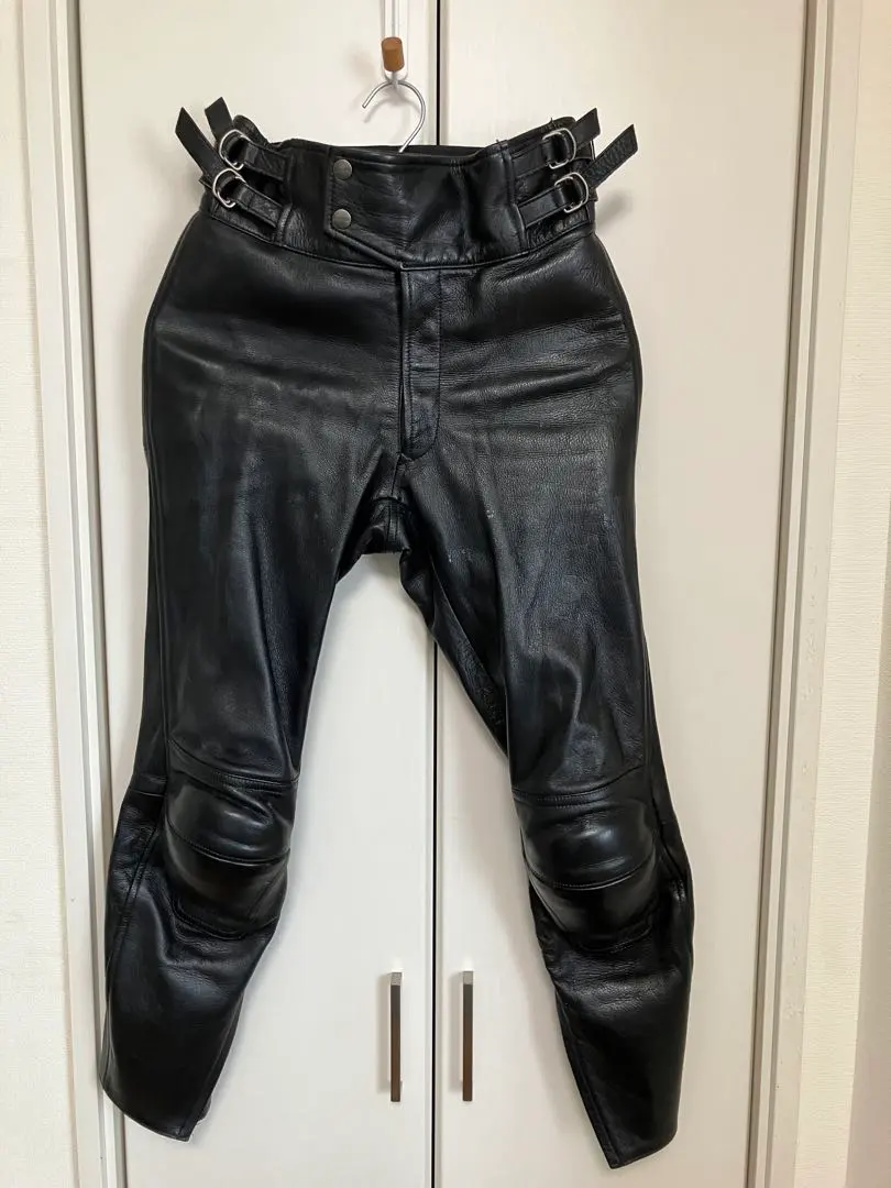 2026年最新】クシタニ レザーパンツ l/2wの人気アイテム - メルカリ