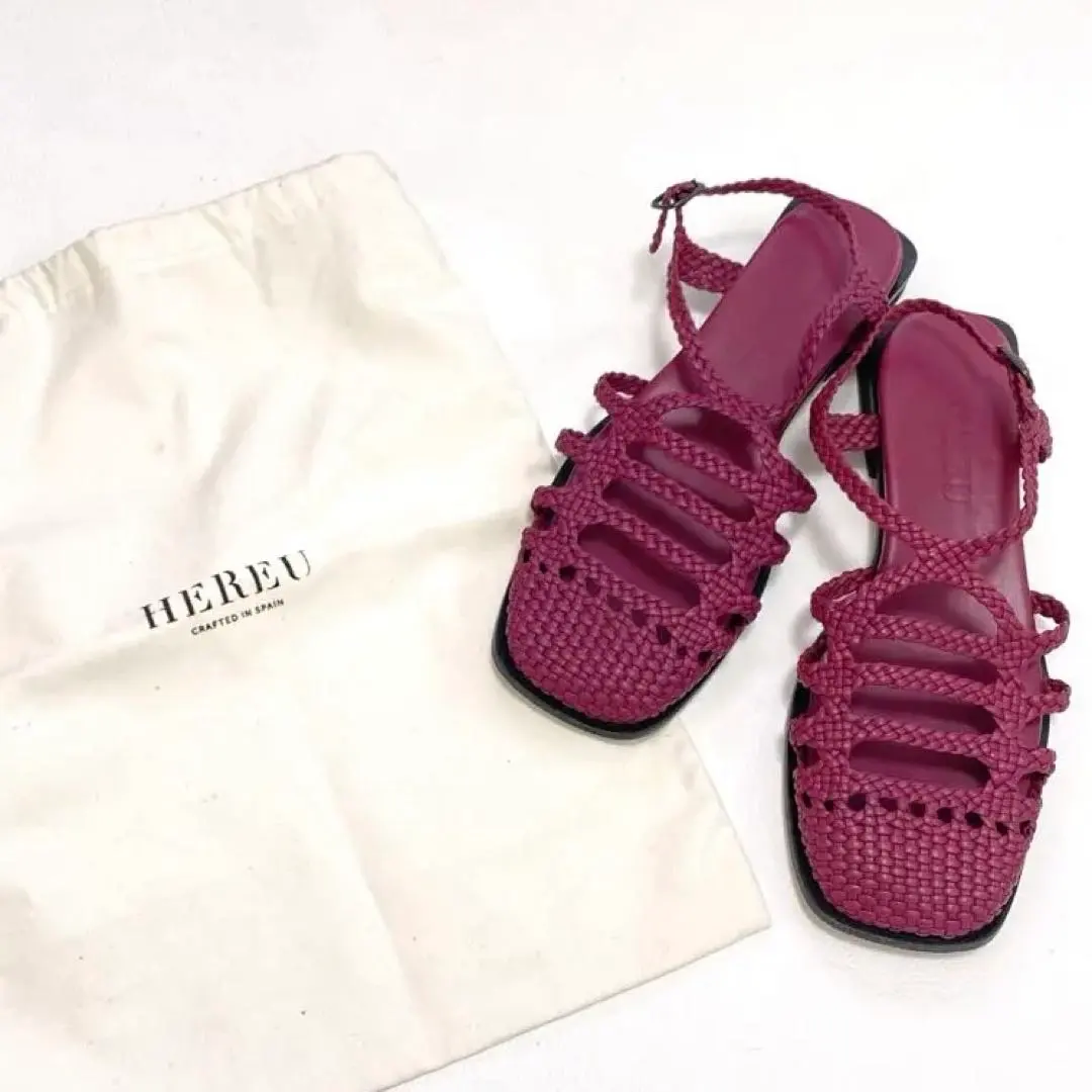 2026年最新】へリュー サンダルの人気アイテム - メルカリ